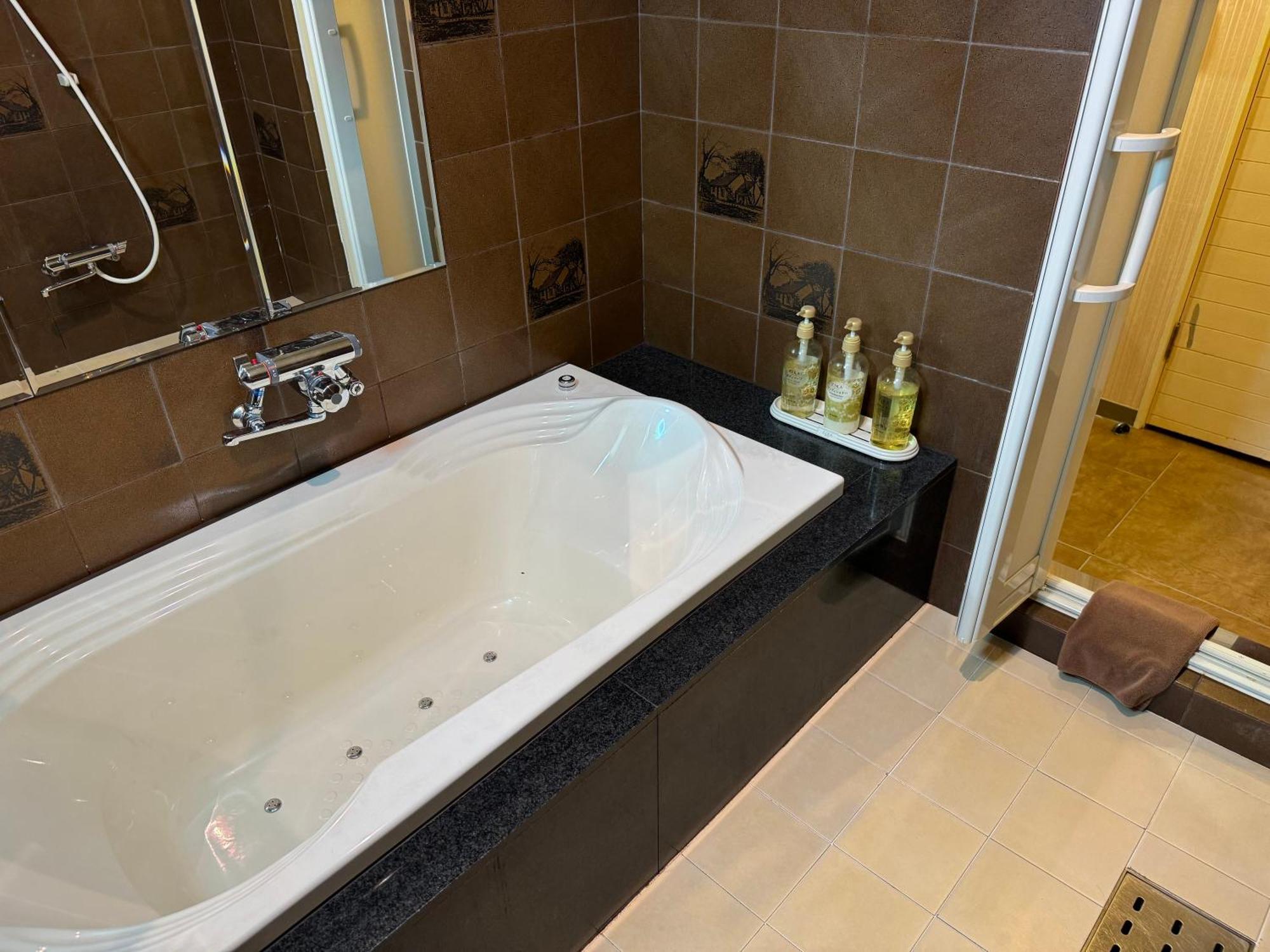 Hotel Himeji Baby Kiss (Adults Only) Exterior foto